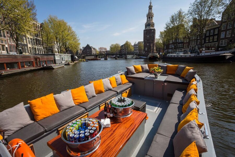 Amsterdam: Red-Light District Pub Crawl and Booze Boat Tour - Price and Value: Is About $56 Actually a Good Deal?