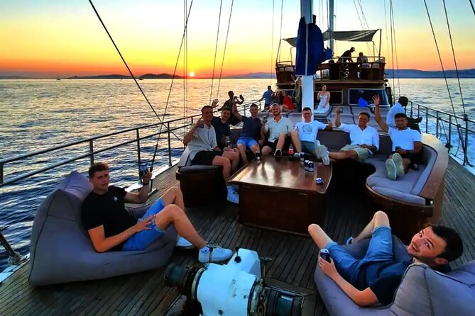 Athens Riviera Sunset Cruise with Snacks and Drinks Included - How the crew and boat vibe affect your night