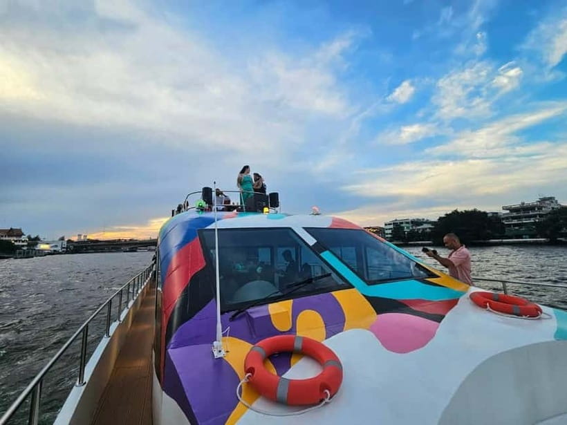 Bangkok : Chaophraya Booze Cruise – Drinks Onboard - Key points before you go