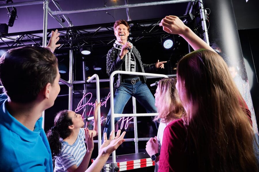 Berlin: Madame Tussauds Happy Hour Ticket - What makes the figures feel modern (and not museum-stuffy)