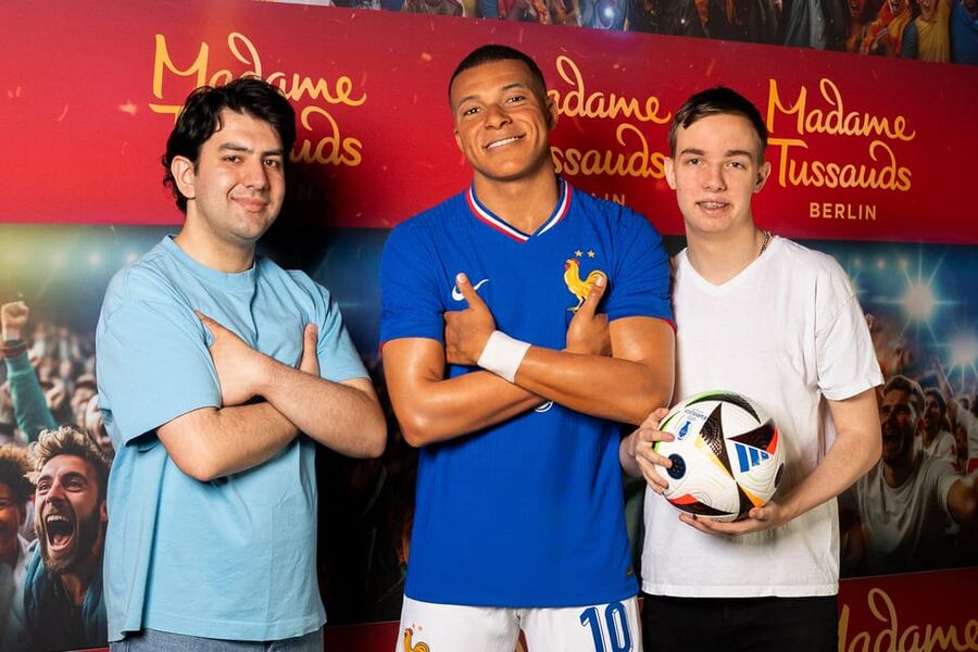 Berlin: Madame Tussauds Happy Hour Ticket - Price and value: is $24 a good deal?