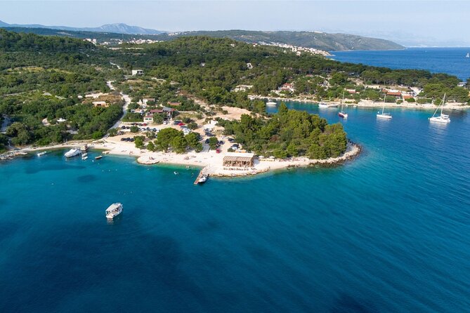 Blue Lagoon 3 Islands Tour with Lunch and Drinks Included - Swim and snorkel time on Čiovo: use the 2 hours wisely