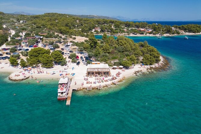Blue Lagoon 3 Islands Tour with Lunch and Drinks Included - Drinks included: what to expect when refills happen