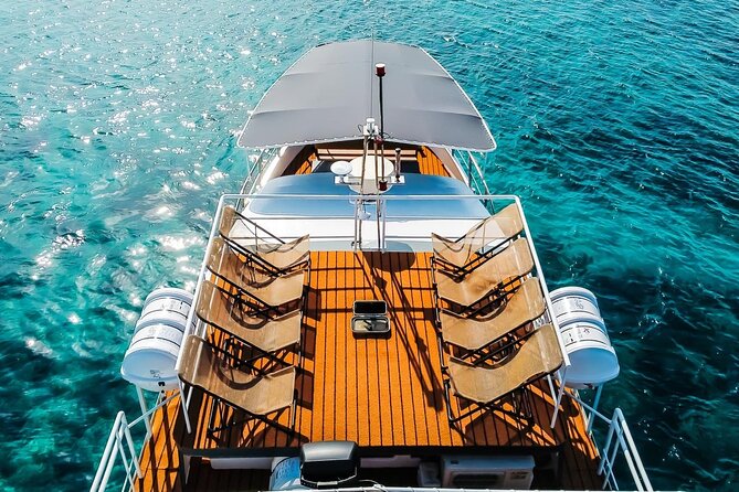 Blue Lagoon and 3 Island Boat Tour with Food and Drinks Included - Split Morning to the Islands: Finding Your Boat at Riva