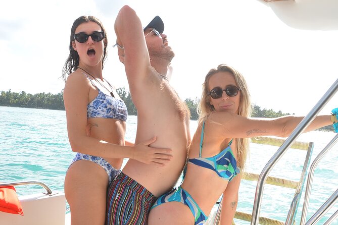Boots and Booze in Punta Cana, A COUNTRY Party Boat Cruise - The on-board vibe: booze, country music, and a photo moment