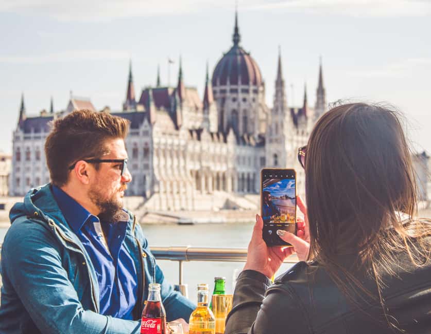 Budapest: Happy Hour Sightseeing Cruise - What the Reviews Suggest: Staff, Clean Boat, and Timing