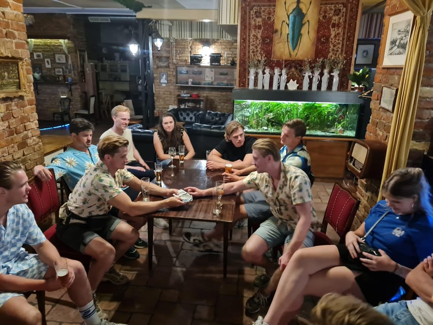 Budapest: Private, Personalized Pub Crawl, 3 drinks included - The Quick On-Foot Connections (15 Minutes Each)