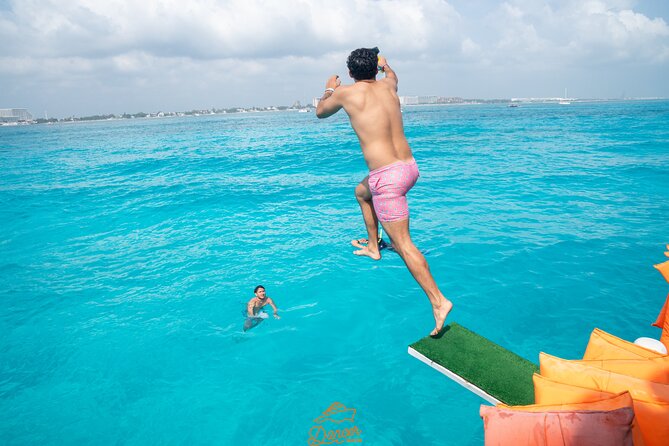 Dancer Cruise Isla Mujeres Snorkel Food and Drinks Included - Food and Drinks: What You’ll Actually Eat and Drink