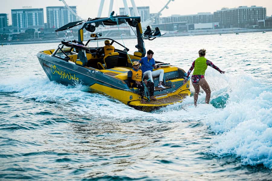 Dubai wakesurfing & wakeboarding: Snacks & drinks included! - Your 1 to 1.5 hour plan: how to get the most value