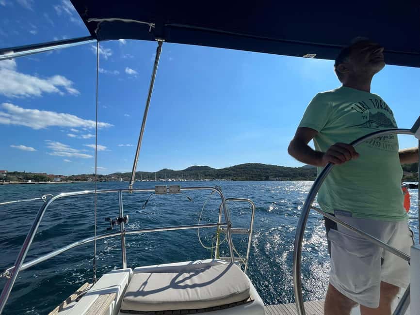 Elegant Day-Sailing Tour-Lunch&Drinks included - Water Stops: Swimming, Snorkeling, and SUP Time
