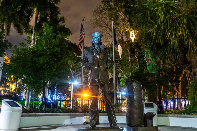 Ft Lauderdale Ghosts Boos and Booze Haunted Pub Crawl - Is This Really a Pub Crawl, or Just Ghosts on Foot?