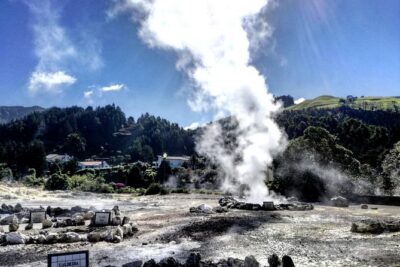 Full Day Jeep Tour Furnas with lunch (Cozido) and drinks included - Caldeira das Furnas: 5 hours to see hot water at work
