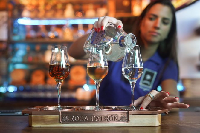 Gaslamp Quarter Food and Drink Tour: Brothels, Bites & Booze - How the small-group format changes the experience