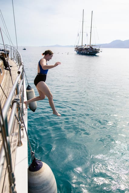 Half-Day Athens Cruise: Swim Stop,Lunch, and Drinks Included - Key things to know before you go