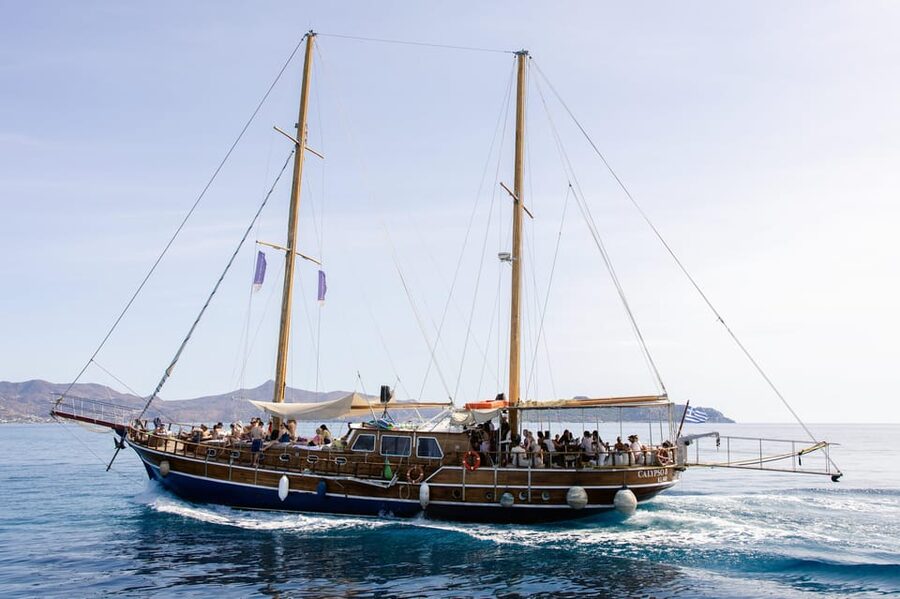 Half-Day Athens Cruise: Swim Stop,Lunch, and Drinks Included - Timing, skipper competence, and how the day flows