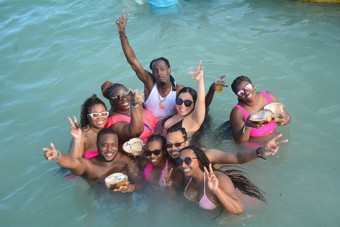 Hip Hop Party Boat Booze Cruise with Open Bar (Adults Only) - Bathrooms and Comfort: Small Issues That Can Change Your Experience