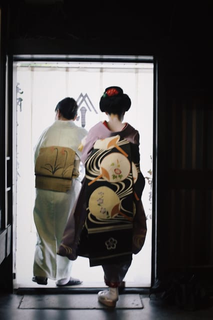 Kyoto: Maiko Happy Hour at a Historic Machiya - Kyoto Maiko Happy Hour pacing: what the 2 hours really means