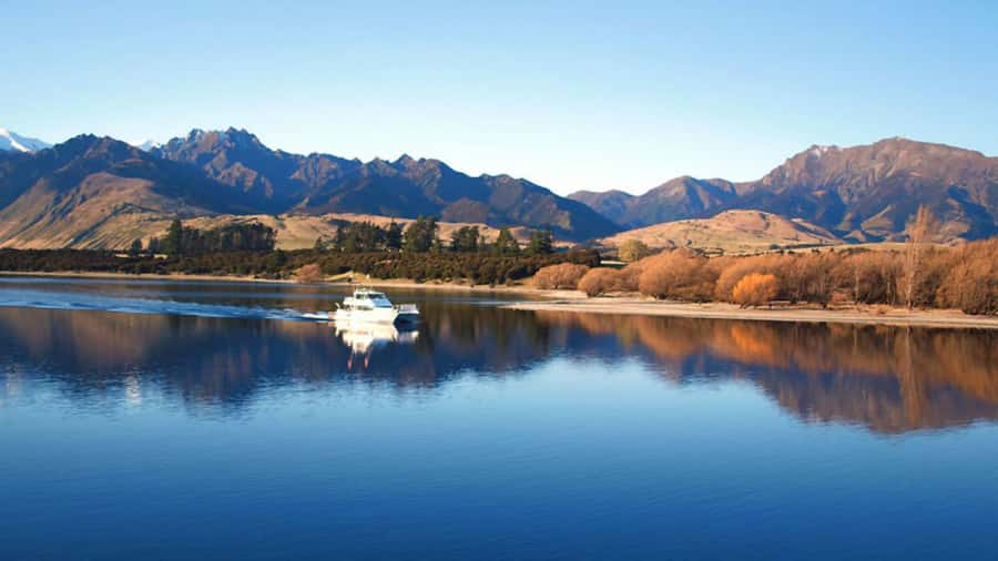 Lake Wanaka Happy Hour Cruise - What you get for $38: value isn’t just the price