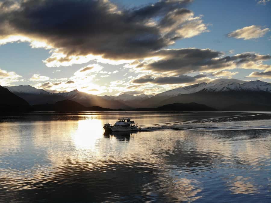 Lake Wanaka Happy Hour Cruise - Who this cruise suits best (and who might want something else)
