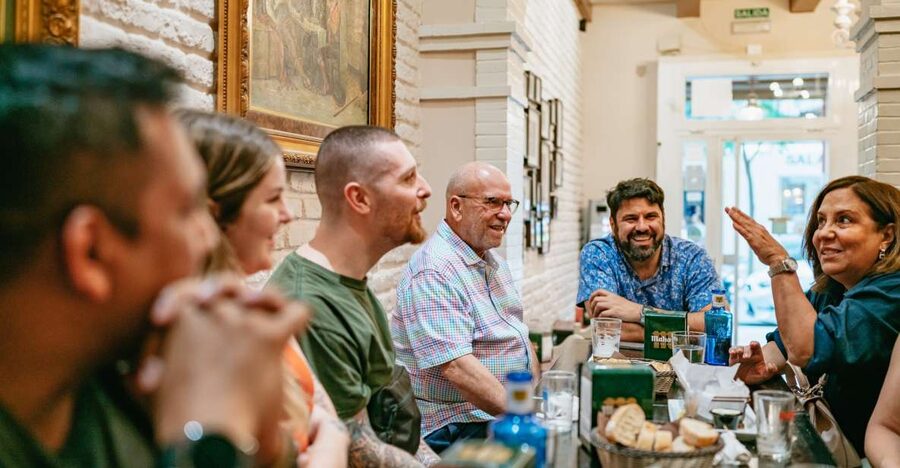 Madrid: Food & Wine Tour with 10 Tapas & 4 Drinks Included - Quick Take: What Makes This Crawl Worth Your Time