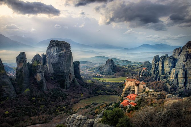 Meteora Monasteries Fully Private Day Tour with Great Lunch-Drinks Included - Great Meteoron Monastery: The Big Statement on the Rock