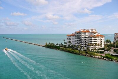 Miami: Adults Only Party Cruise with Two Drinks Included - Meeting at Fiesta Cruises Slip 11: Beat the Bayside Traffic Moment