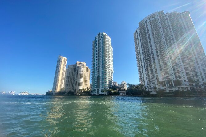 Miami Skyline: Happy Hour Cruise Music & Cash Bar - Seating and comfort: open-air views, first-come reality