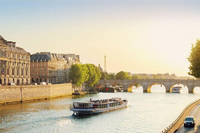 Paris: Seine River Sightseeing Sunset Cruise with Champagne - Why This Seine Sunset Cruise Works So Well for Your First Paris Night