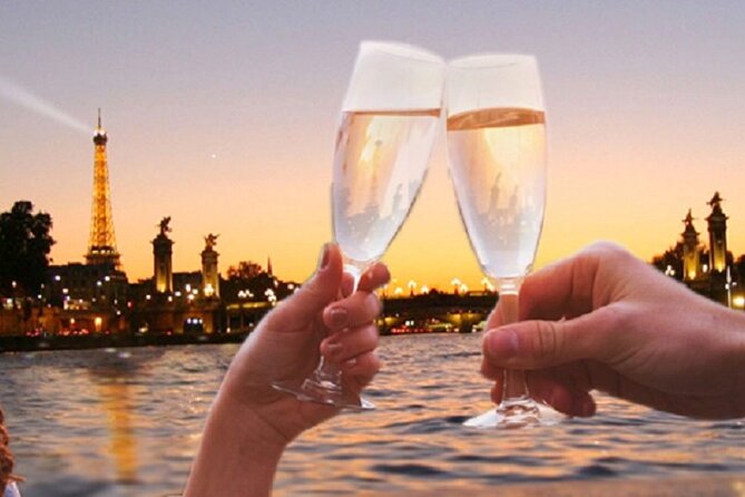 Paris: Seine River Sightseeing Sunset Cruise with Champagne - Pont Alexandre III and Les Invalides: Bridges That Steal the Show