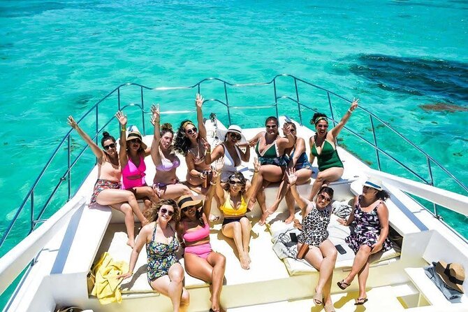Party Boat Booze Cruise - Crucero con bebidas y Fiesta en Barco - The Natural Pool Stop: A Scenic Break With Water-Time Energy