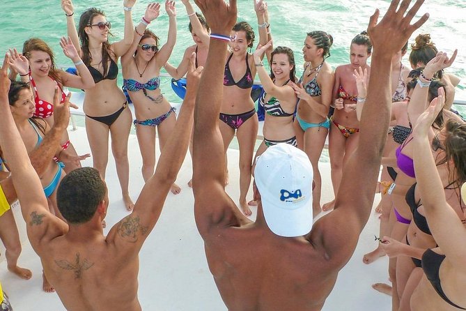 Party Boat - Booze Cruise Punta Cana - Snorkeling for 30 Minutes: gear included and how to make it count