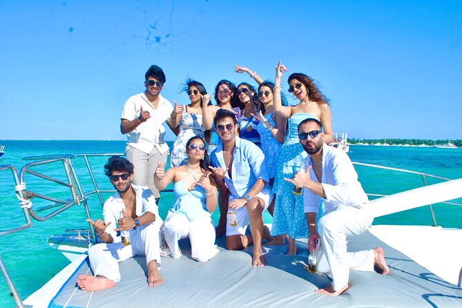 Party Booze Boat Fiesta Sand Bar-Snorkeling-Music-Drinks-Dancing - Crew Vibes: Kimbara and Sara Set the Tone