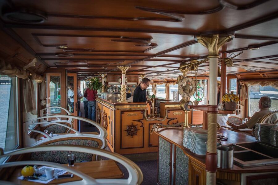 Prague: Afternoon Beer Cruise with Drinks Included - Who this Prague beer cruise suits best