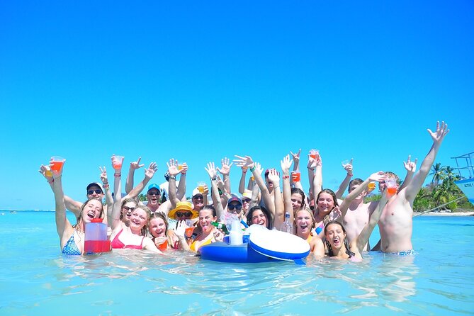 Private Catamaran Booze Cruise & Snorkeling - Quick take: what stands out on this cruise