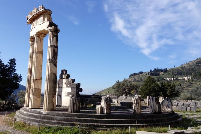 Private Delphi and Hosios Loukas Monastery - Great Lunch and Drinks Included - A private Delphi day that feels like your own schedule
