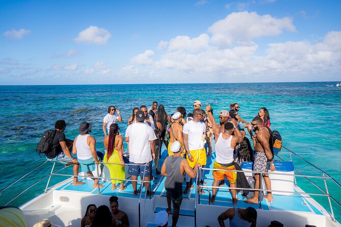 Punta Cana Booze Cruise, Snorkeling, Sand-Bar with Entertainment - Food and snacks: what’s included vs what costs extra