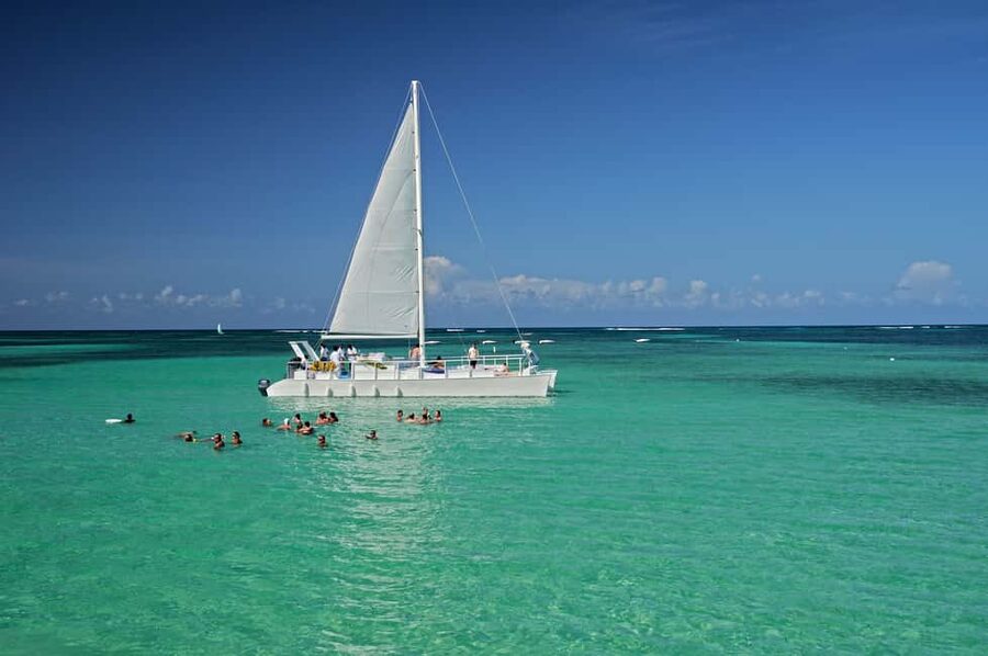 Punta Cana Happy Hour Sailing Cruise - Cabeza de Toro and the reef stop: what snorkeling is actually like