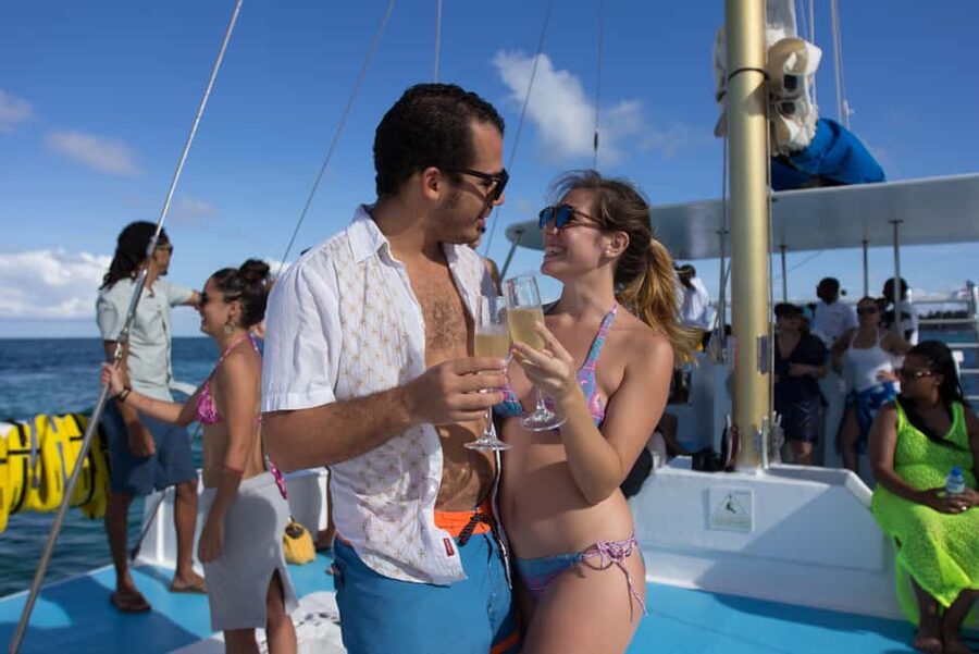 Punta Cana Happy Hour Sailing Cruise - Lagoon toast and the floating-cocktail rhythm