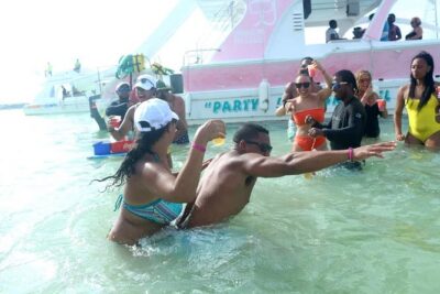 Punta Cana Private Booze Cruise with Open Bar (10+ People) - Getting there: Pickup, total time, and how group size affects the price