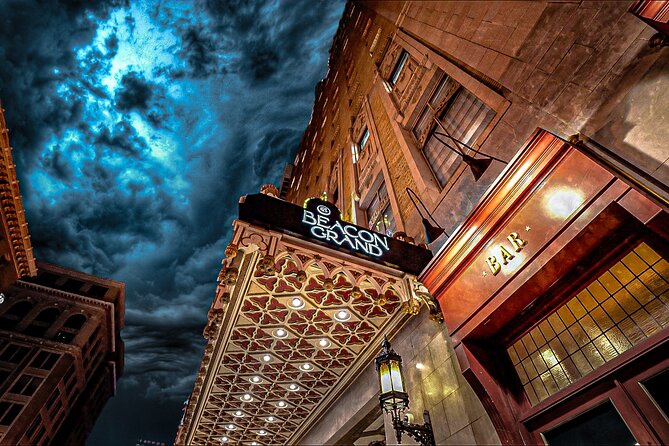 San Francisco: Ghosts, Boos and Booze Haunted Pub Crawl - Entering the haunted night: starting at High Horse Saloon, 6:00 PM