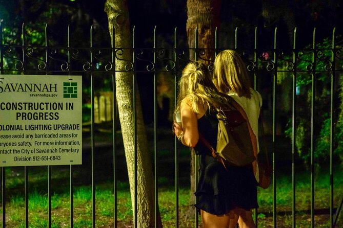 Savannah Ghost Tour for Adults ALL Alcoholic Drinks Included - Price and value: why the unlimited part matters