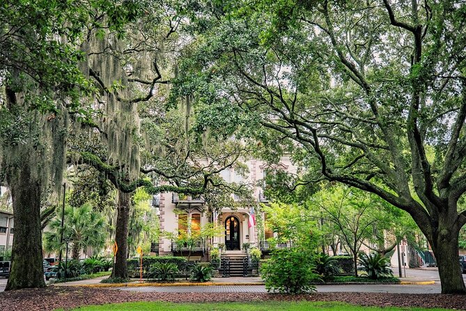 Savannah Walktails & Bar Bites Guided Happy Hour Tour - Key highlights you’ll care about