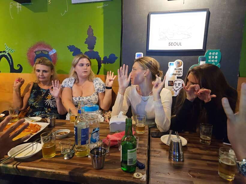 Seoul: Korean Drinking Games Night (non-drinkers welcome) - The 2-hour flow: learning fast, then playing like it’s campus night