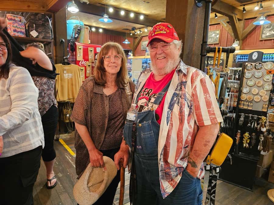 Sevierville: Hillbilly Booze Cruise Tasting Tour - Scenic Smokies driving you can enjoy without the stress