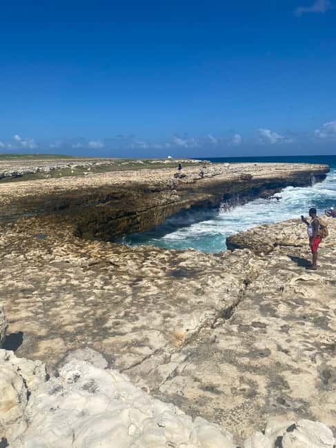 St. John's, Drink Till Your Drunk Rum drinking & Sightseeing - Betty’s Hope sugar plantation: the stop you’ll actually remember