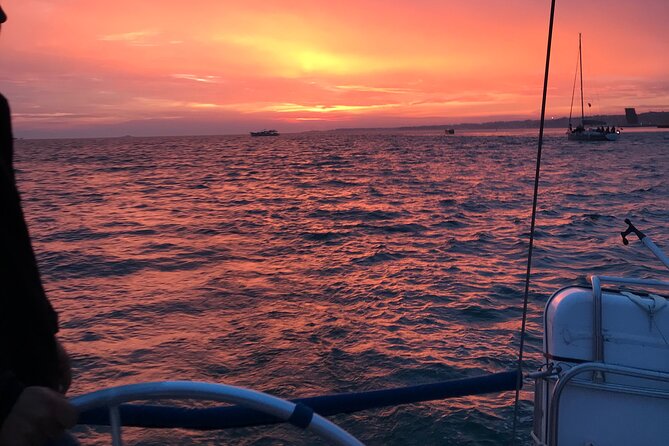 Sunset sailboat tour in Lisbon with green wine - Key Points You’ll Care About