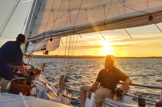 Wind Dancer Happy Hour Sail - What you’ll learn on the booking page (and why it’s useful)