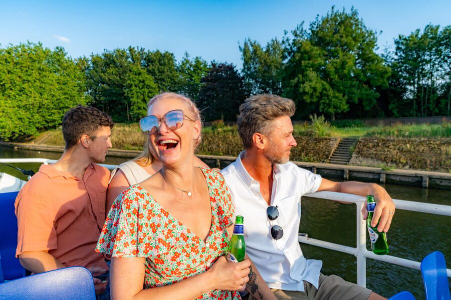 York: 60-Minute 'Happy Hour' Cruise For All Ages - York Minster, Clifford’s Tower, and Guildhall From Water Level